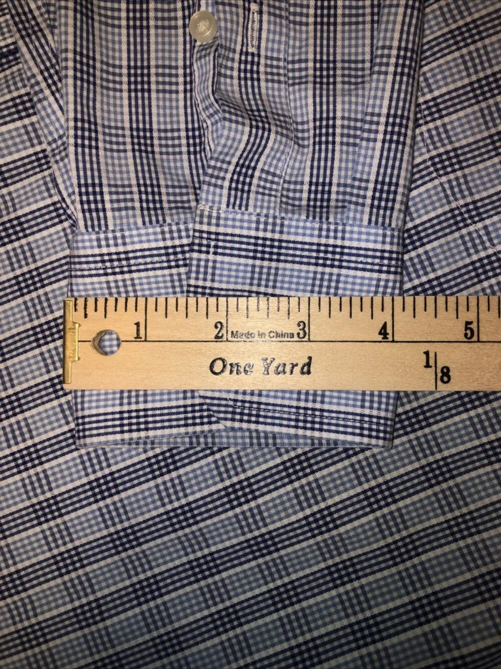 Banana Republic M 15 15.5 Men's Button Up Long Sleeve Shirt Classic Fit Blue